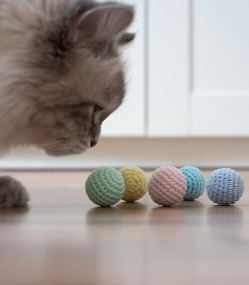 Catnip Ball cat toy, Pastel balls, catnip cat toy, set of cat toys, cute cat toy, toy with catnip, toys for cats, best cat toy, valerian toy